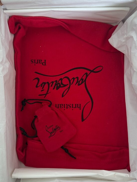 Christian Louboutin Iriza Patent Pumps – Size 39 - Picture 6 of 6